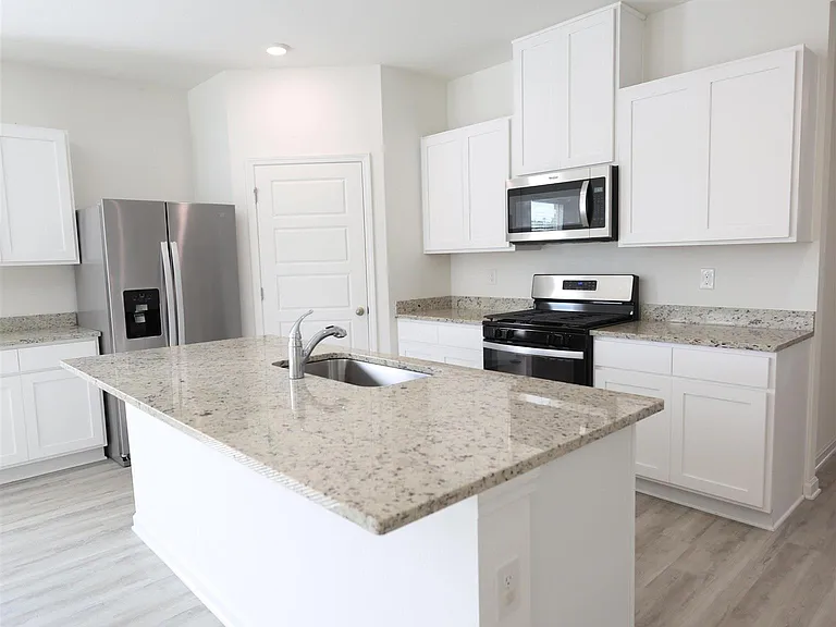 13343 Bellacosa Ave — Photo 13