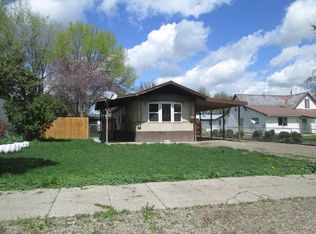 924 E Commercial St, Weiser, ID 83672
