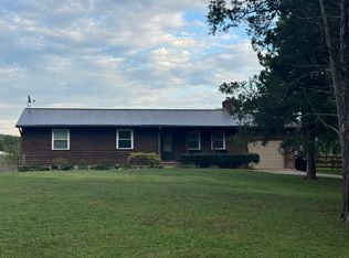 3062 Marmore Rd, Friendsville, TN 37737