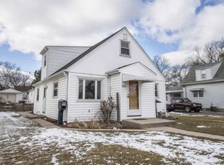 2851 S 68th St, Milwaukee, WI 53219