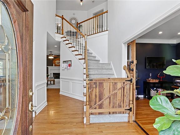 3rd image of 2362 Alexander Farms Ct SW