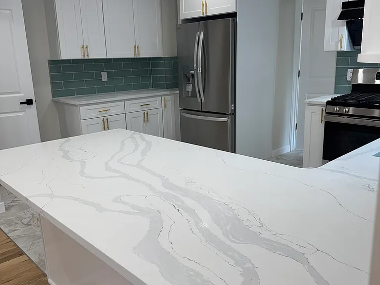 189 Meredith Ave — Photo 7