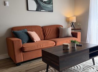 11044 SW Greenburg Rd UNIT 1-321, Portland, OR 97223