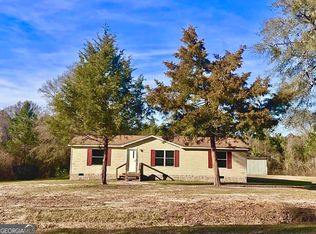 141 Shady Oaks Rd, Eastman, GA 31023