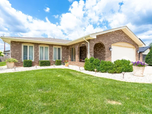 15530 Maple Ct, Homer Glen, IL 60491