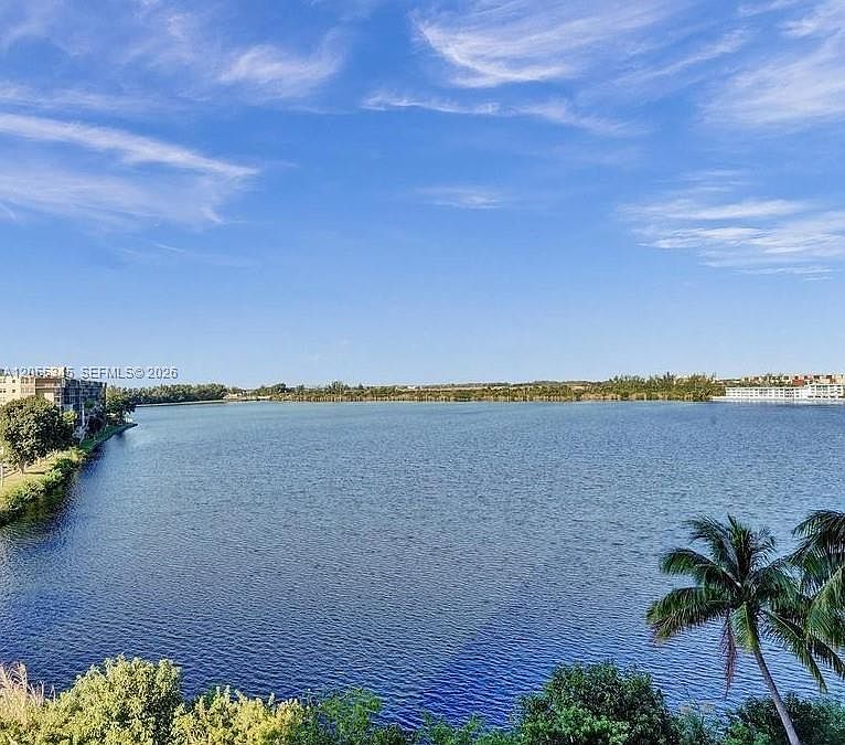 1st image of 1301 Miami Gardens Dr #Penthouse 11w