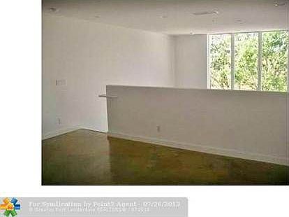 5th image of 2744 NE 8th Ave #2744