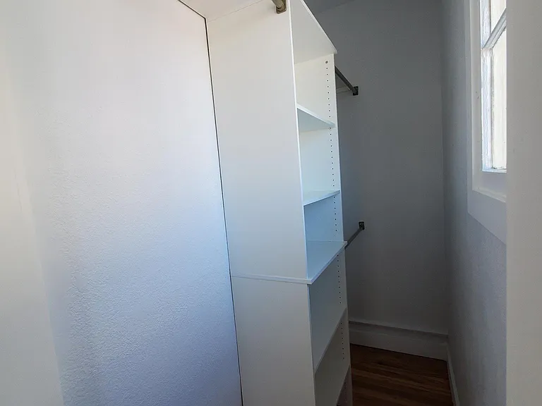 1259 N Clarkson St #3 — Photo 4
