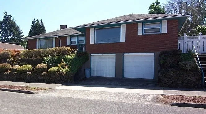 5630 NE Couch St #&-39