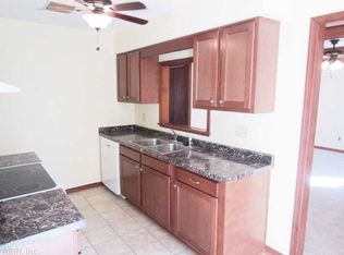 1619 Rodeo Dr, Virginia Beach, VA 23464