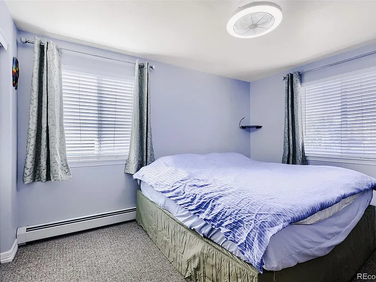 2345 N Clay St #102 — Photo 12