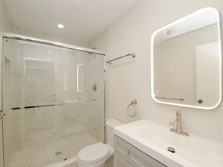 306 Courtland Ave #1 — Photo 6
