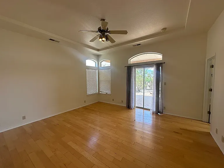 1712 Black River Ct NE — Photo 12