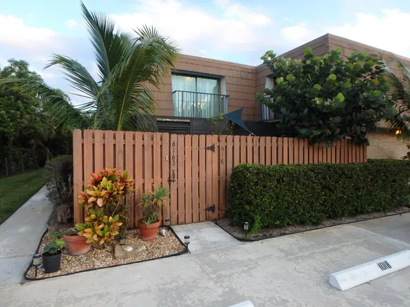 6163 SE Riverboat Dr, Stuart, FL 34997