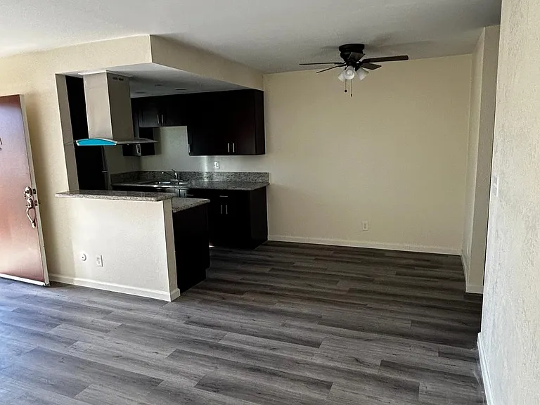 347 Roosevelt St #7A — Photo 1
