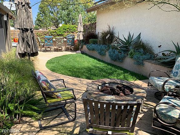2nd image of 1111 Cabrillo Park Dr
