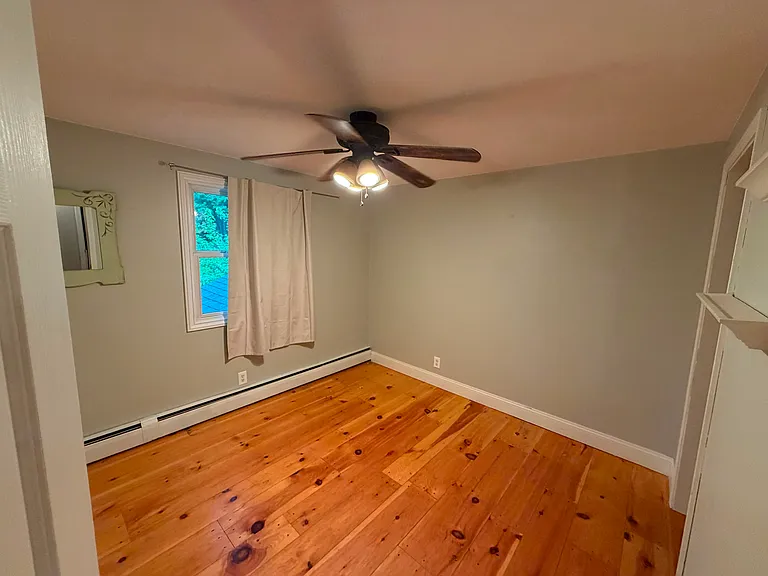8274 Ellis Rd — Photo 15