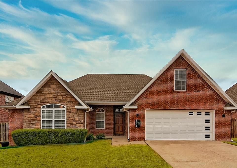 1st image of 3904 SW Stonefield