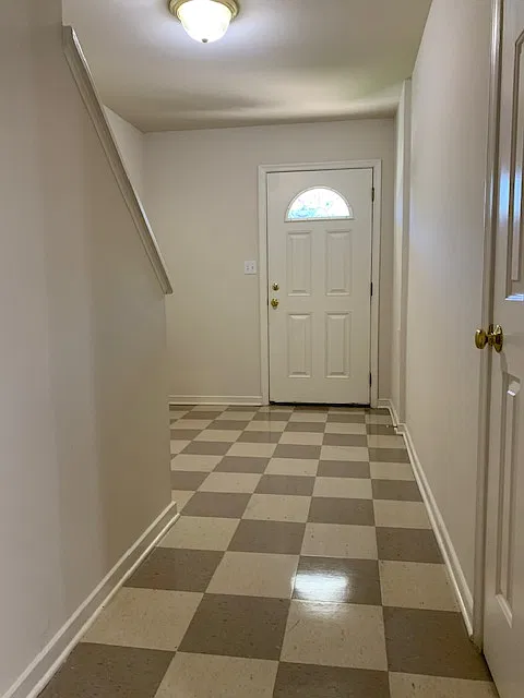 3 bed, 2.5 bath, 1520 sqft, $1,800 — Photo 3