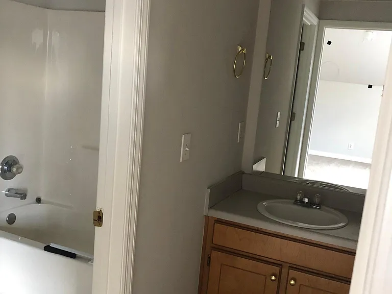 Second bedroom's sink