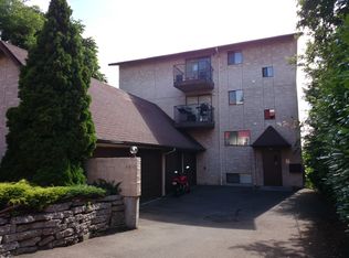 4460 Winslow Pl N APT 3, Seattle, WA 98103