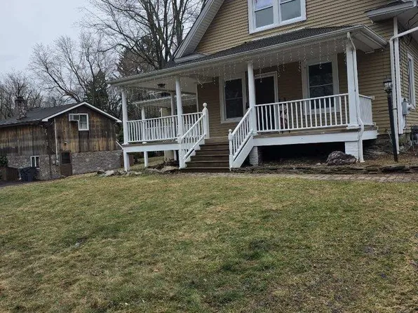 41 Oakland Ave, Central Valley, NY 10917