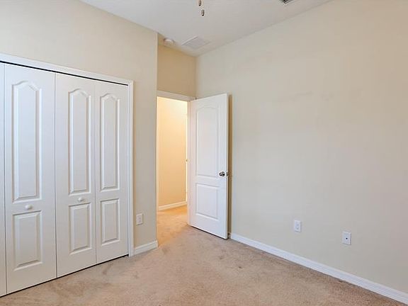 4th image of 527 Laguna Mill Dr