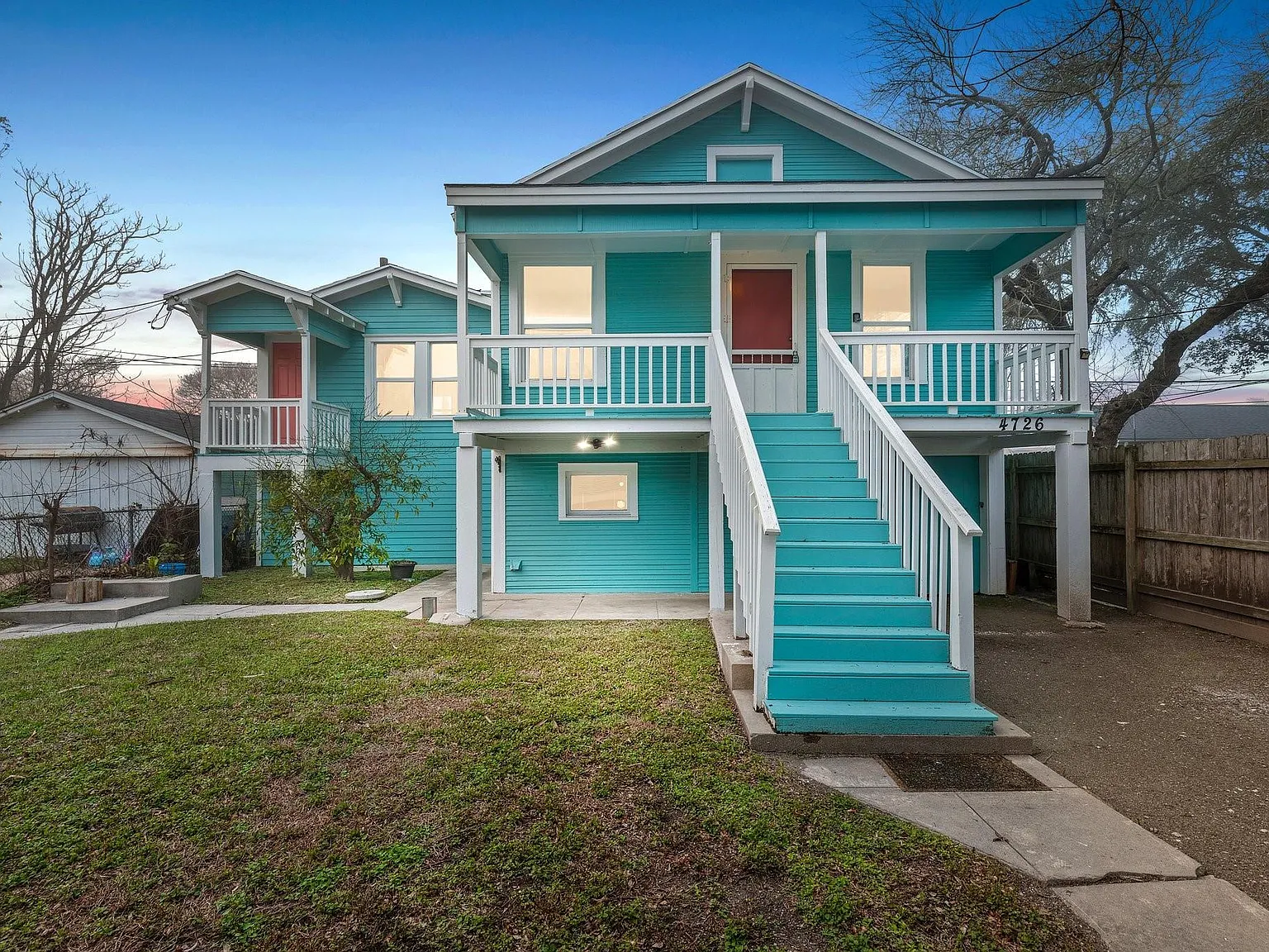 2 bed, 2.0 bath, $1,450 — Photo 2