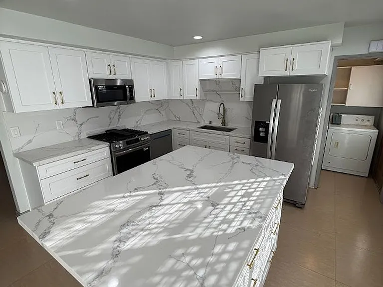 11725 Monogram Ave — Photo 14