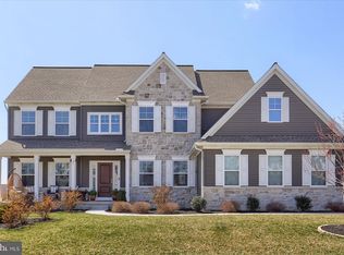 21 Country Side Dr, Carlisle, PA 17013