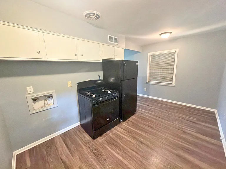 4235 Argonne St — Photo 15