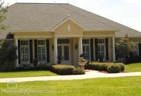 1st image of 543 Dowling Cir