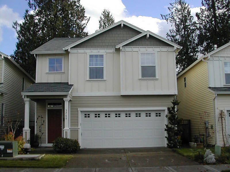 1st image of 5766 NE Damsel Dr