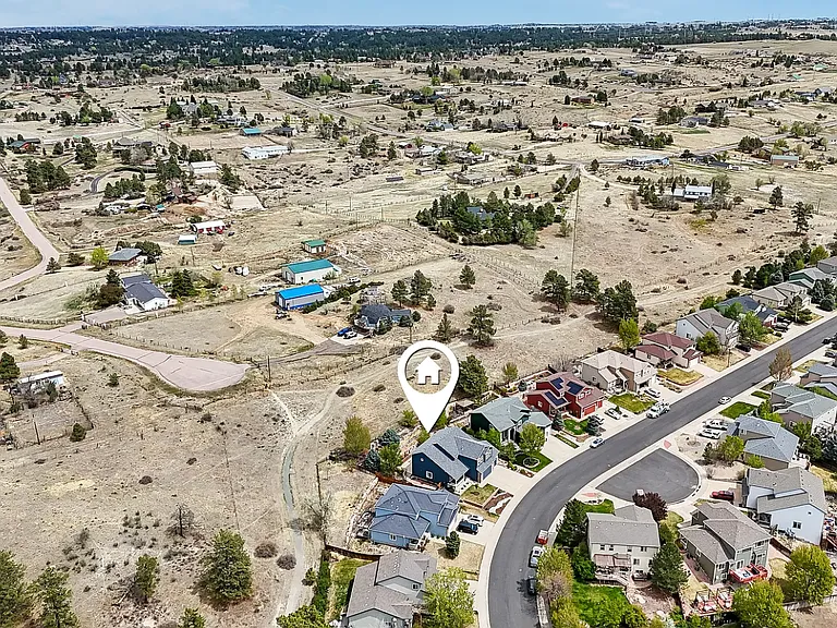 21665 Mount Elbert Pl — Photo 44