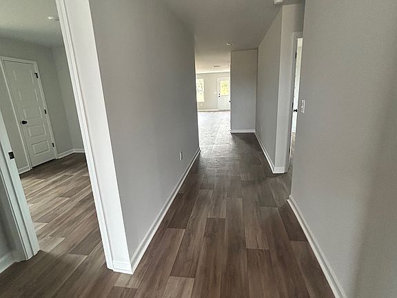 2nd image of 321 Sweet Vernal St