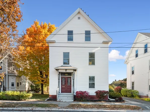 32 Walter St, Salem, MA 01970