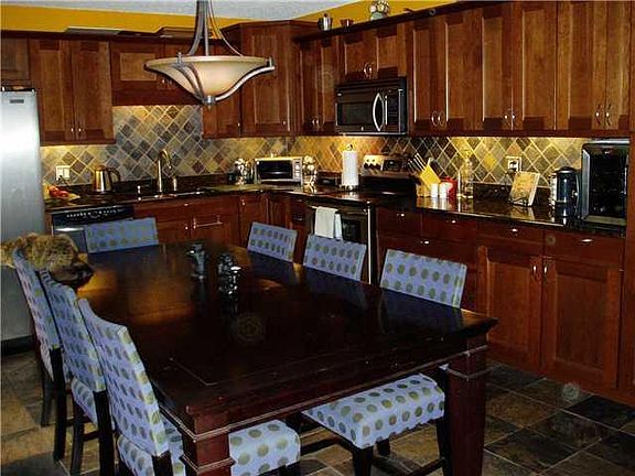 5th image of 3210 Spanish Wells Dr #27-C