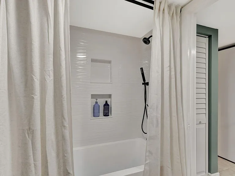 99 Lake Arbor Dr — Photo 18