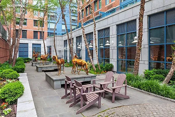 Rented by Sotheby's International Realty | media 15