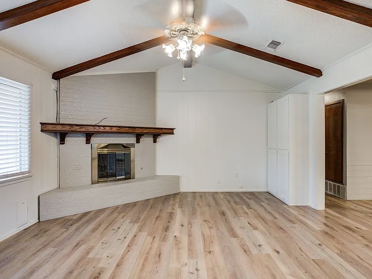 810 Mimosa Ave — Photo 9