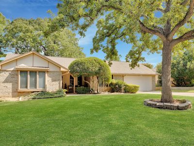 5210 Rustle Leaf Dr, Arlington, TX, 76017