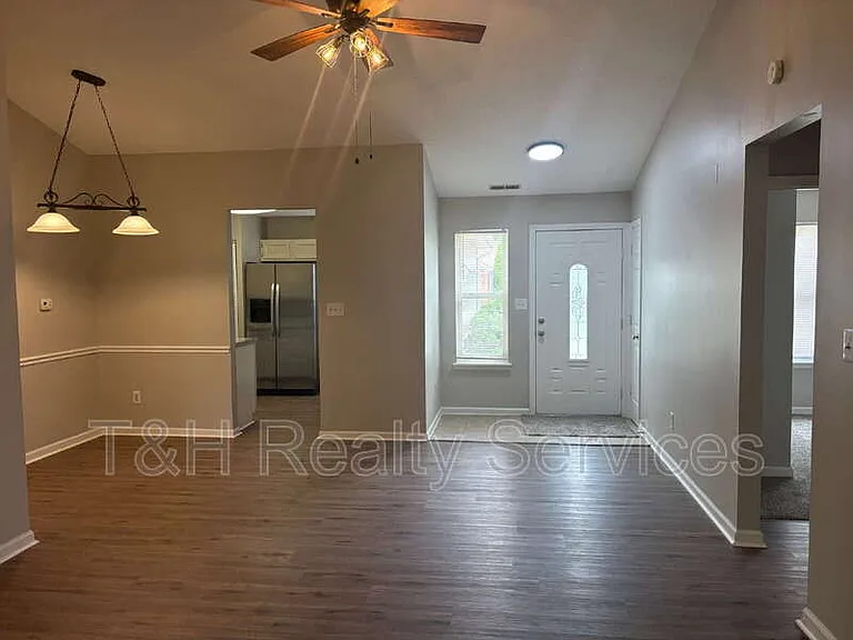 1335 Millridge Dr — Photo 5