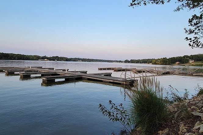 1st image of 857 Eagles Harbor Dr