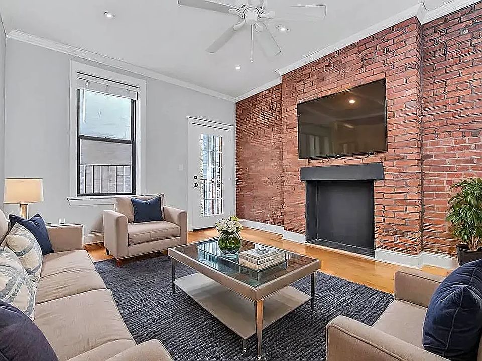 1st image of 564 Hudson St