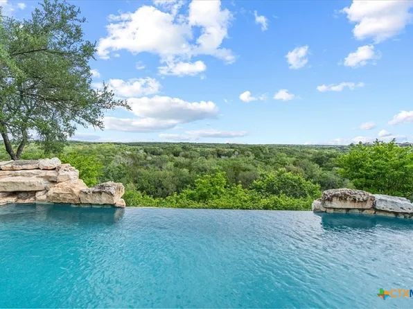 2400 Summit Ridge Dr, San Marcos, TX 78666