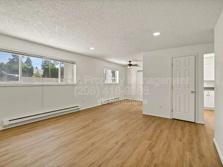 205 E Boise Ave #B — Photo 5
