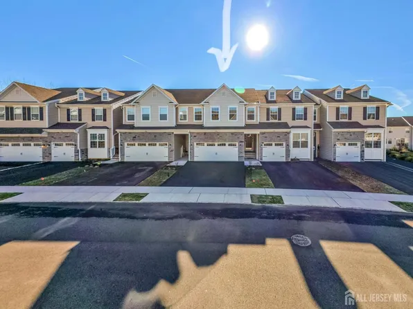 3708 Charleston Dr, Monroe Township, NJ 08831