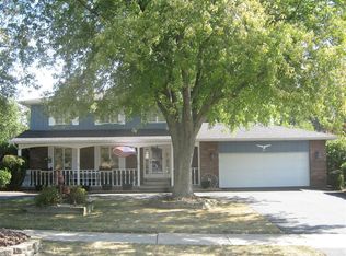9811 Olcott Ave, Saint John, IN 46373