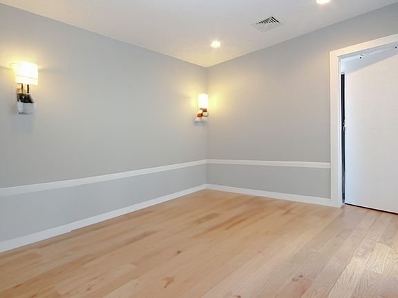 3rd image of 42 Meserole St APT 401