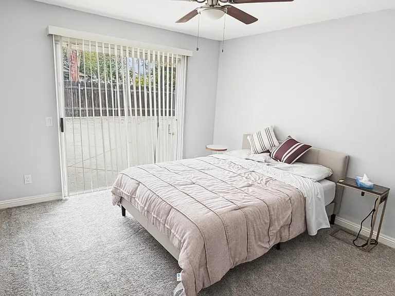 12426 Lilac Ct — Photo 2